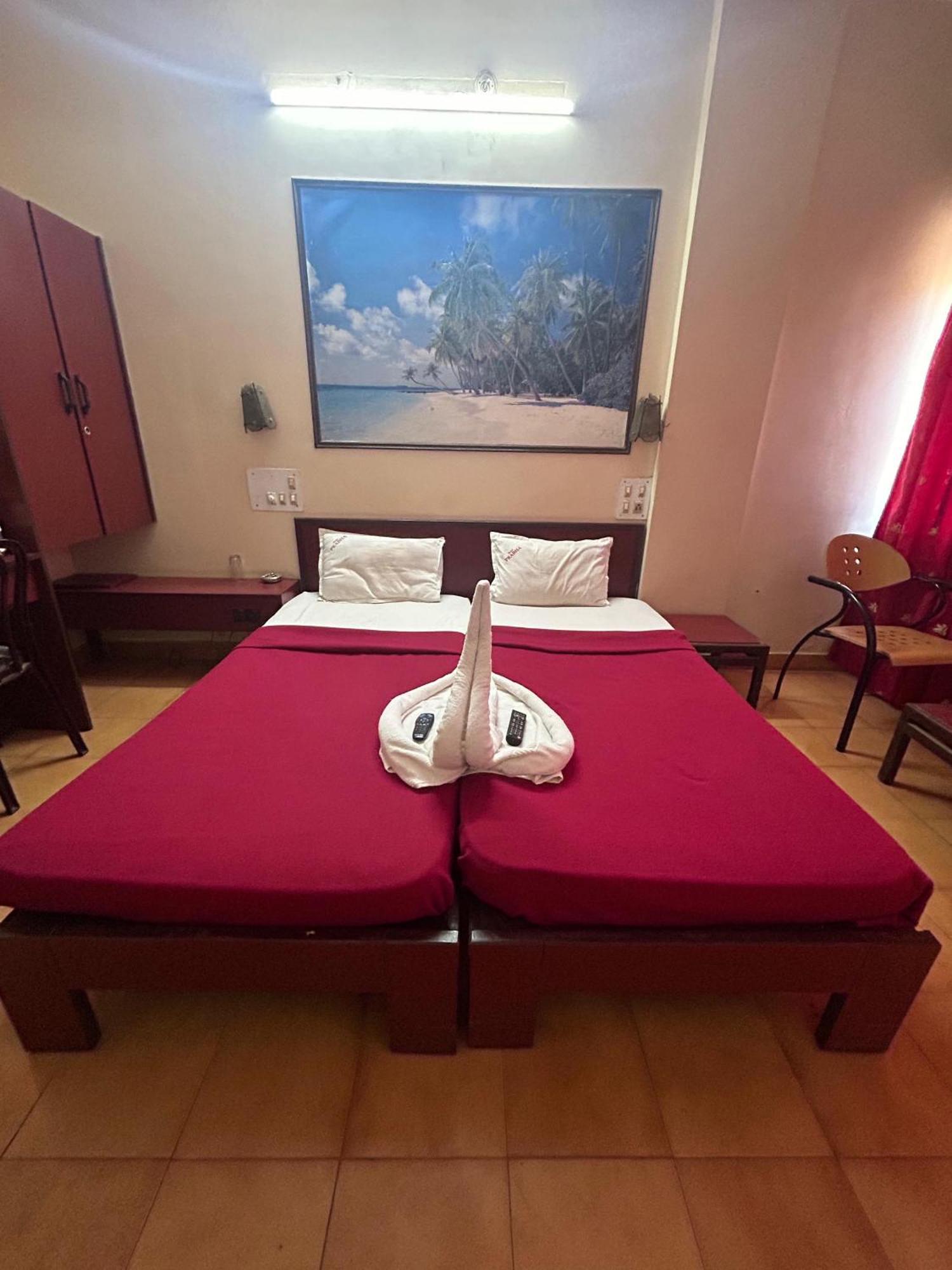Hotel Prabha Ratnāgiri 外观 照片