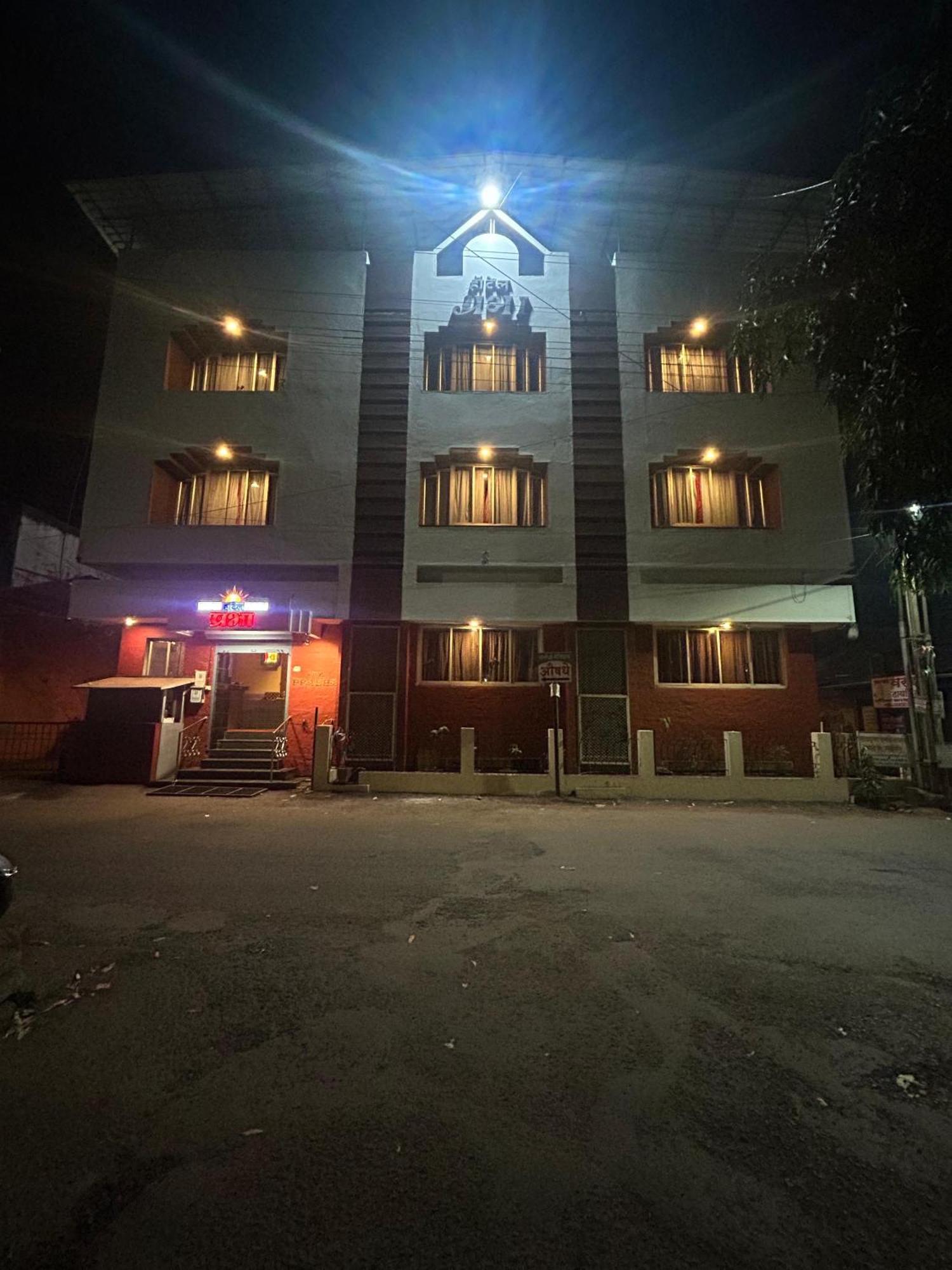 Hotel Prabha Ratnāgiri 外观 照片